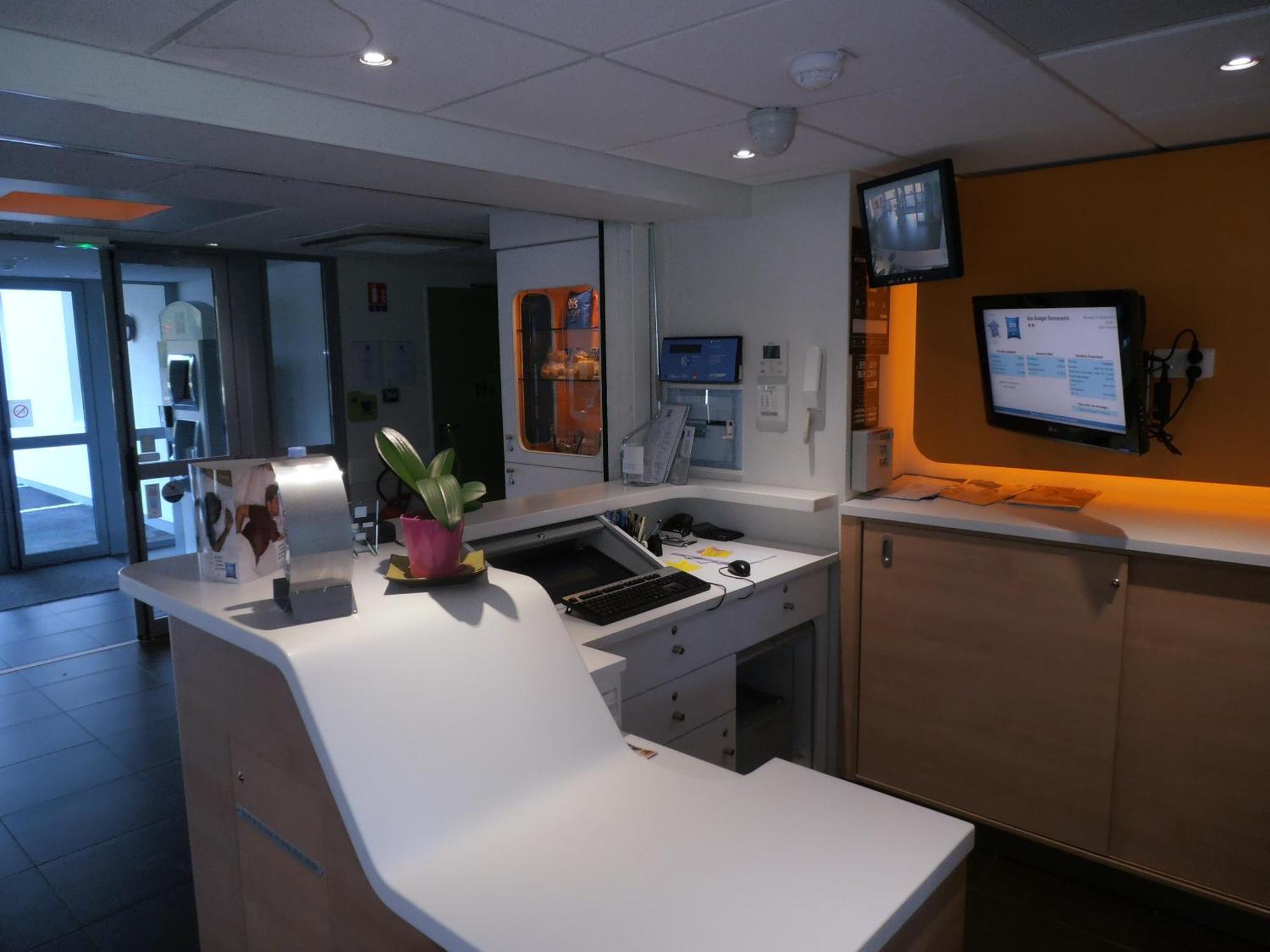Ibis Budget Romorantin Exterior foto